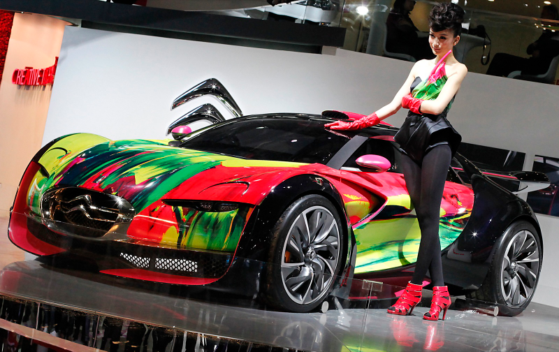 Illustration for article titled The booth professionals of the Shanghai Motor Show
